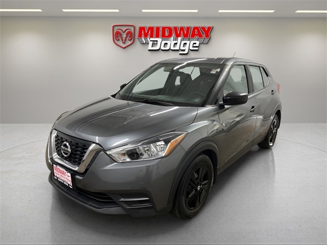Used 2020 Nissan Kicks S with VIN 3N1CP5BV8LL515725 for sale in Chicago, IL