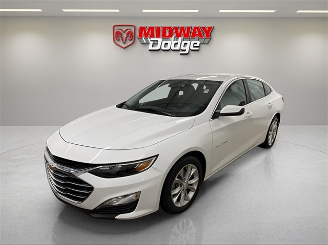 Used 2023 Chevrolet Malibu 1LT with VIN 1G1ZD5ST0PF238026 for sale in Chicago, IL