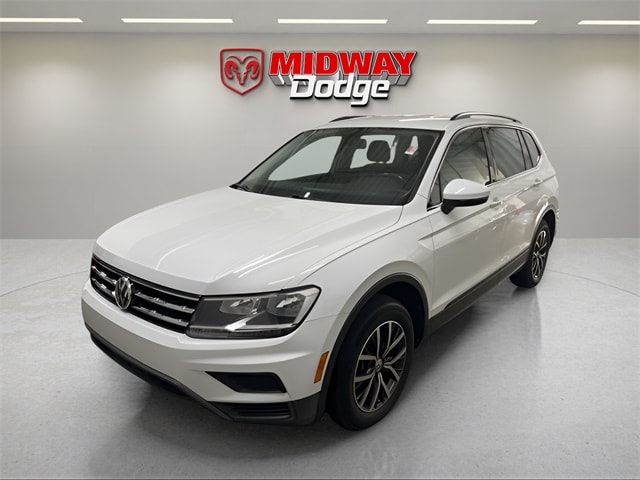 Used 2019 Volkswagen Tiguan SE with VIN 3VV2B7AX3KM055793 for sale in Chicago, IL