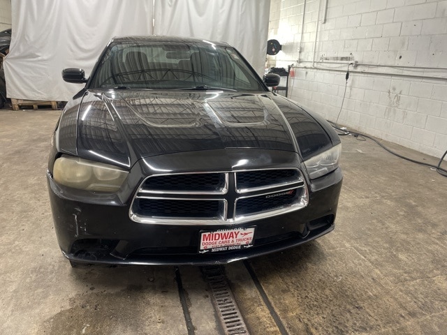 Used 2013 Dodge Charger SE with VIN 2C3CDXBG1DH638591 for sale in Chicago, IL