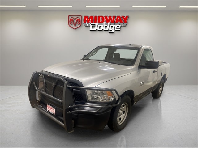 Used 2018 RAM Ram 1500 Pickup Tradesman with VIN 3C6JR7AG2JG310671 for sale in Chicago, IL