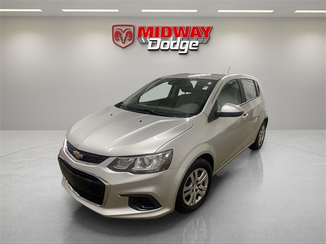 Used 2019 Chevrolet Sonic 1FL with VIN 1G1JG6SB1K4117141 for sale in Chicago, IL