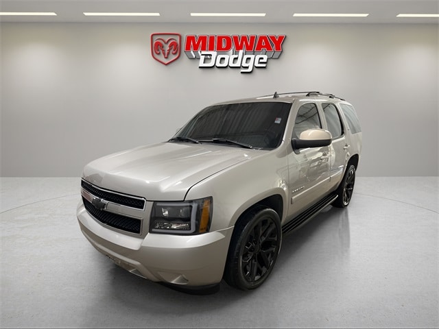 Used 2007 Chevrolet Tahoe LS with VIN 1GNFK13037J145602 for sale in Chicago, IL