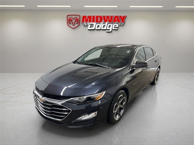 Used 2022 Chevrolet Malibu 1LT with VIN 1G1ZD5ST9NF199174 for sale in Chicago, IL