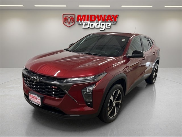 Used 2024 Chevrolet Trax RS with VIN KL77LGE2XRC098293 for sale in Chicago, IL