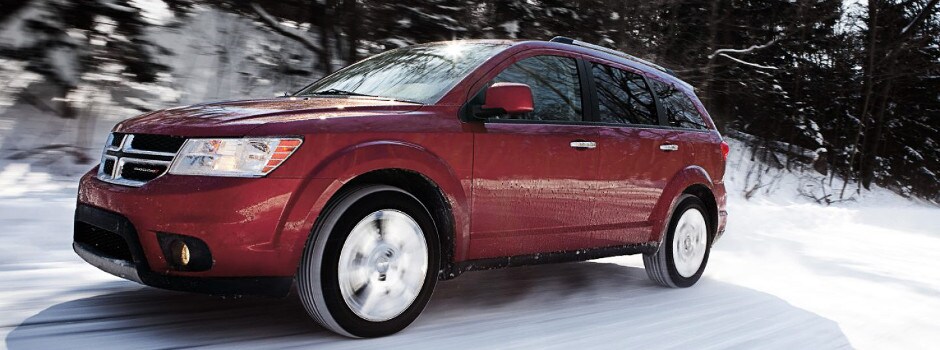 Dodge & RAM AWD vs. 4WD Review in Chicago, IL