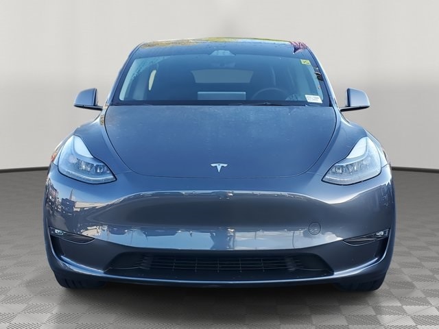 Used 2023 Tesla Model Y Base with VIN 7SAYGDED9PF947120 for sale in Miami, FL