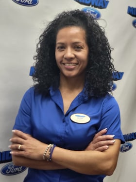 Staff member Thaina Echeverria from ID_66ee6c6e15b4