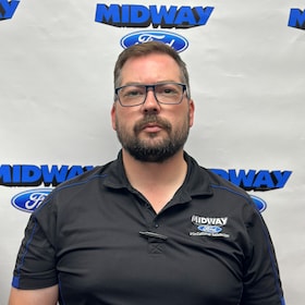 Staff member Javier Hernandez from ID_66ee6c6e15b4