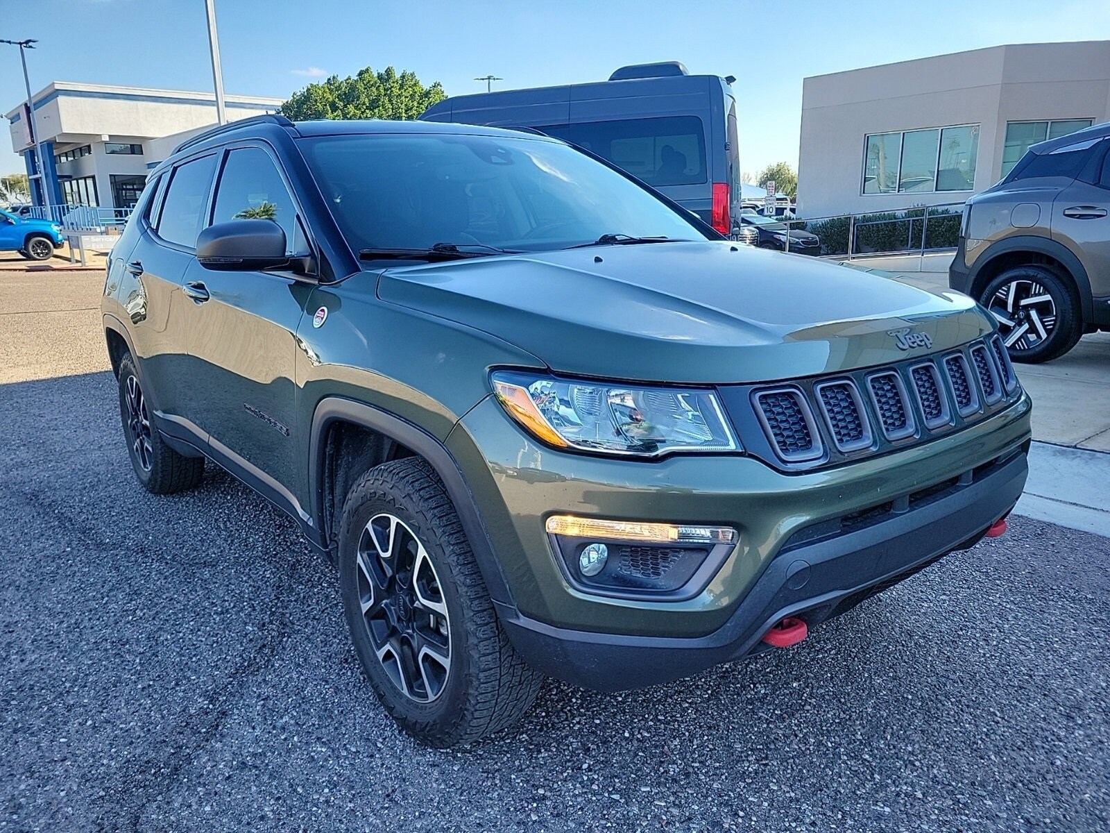 2021 Jeep Compass Trailhawk photo 2