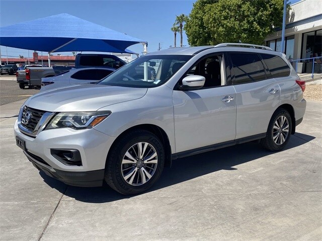 Used 2019 Nissan Pathfinder S with VIN 5N1DR2MN7KC581017 for sale in Phoenix, AZ