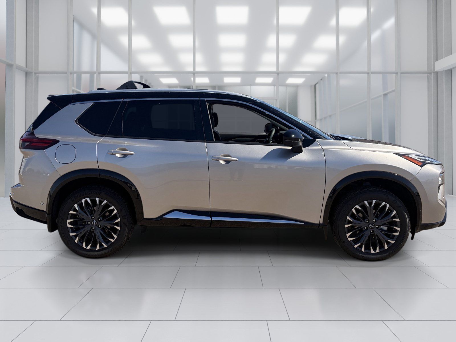 2026 Nissan Rogue Platinum - Photo 7