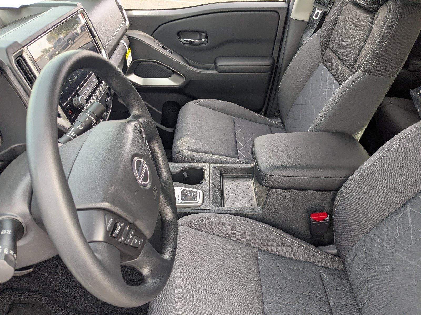 2026 Nissan Frontier SV - Photo 16