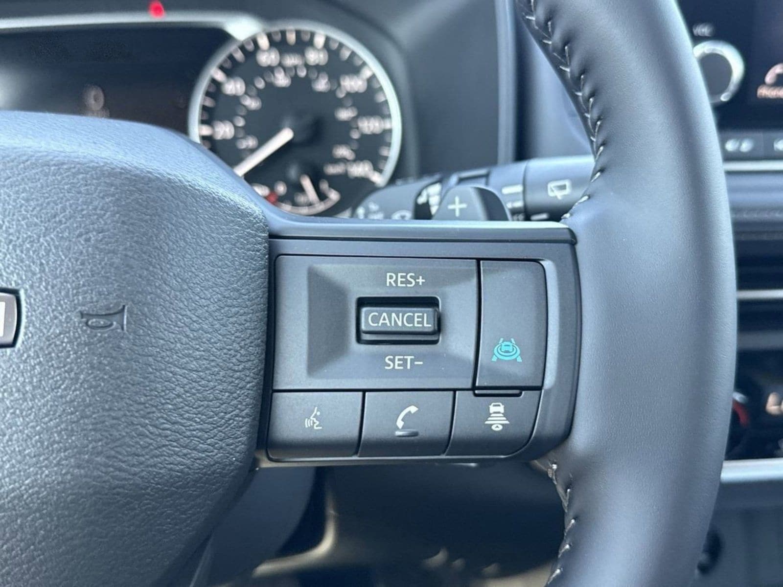 2026 Nissan Rogue SV - Photo 26
