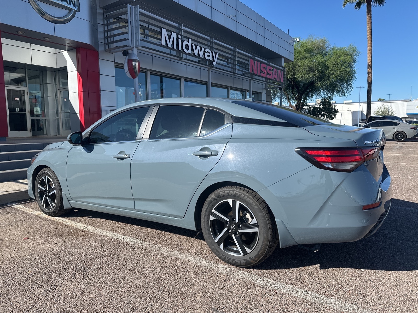 2024 Nissan Sentra SV photo 4