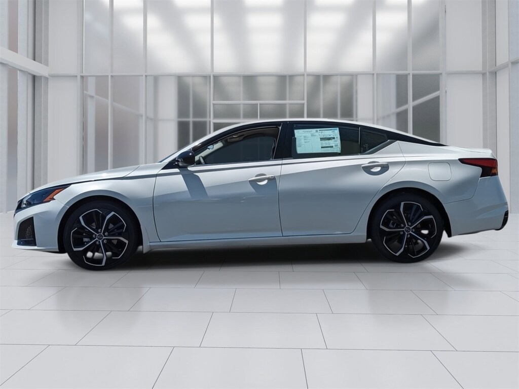 New 2025 Nissan Altima SR Sedan