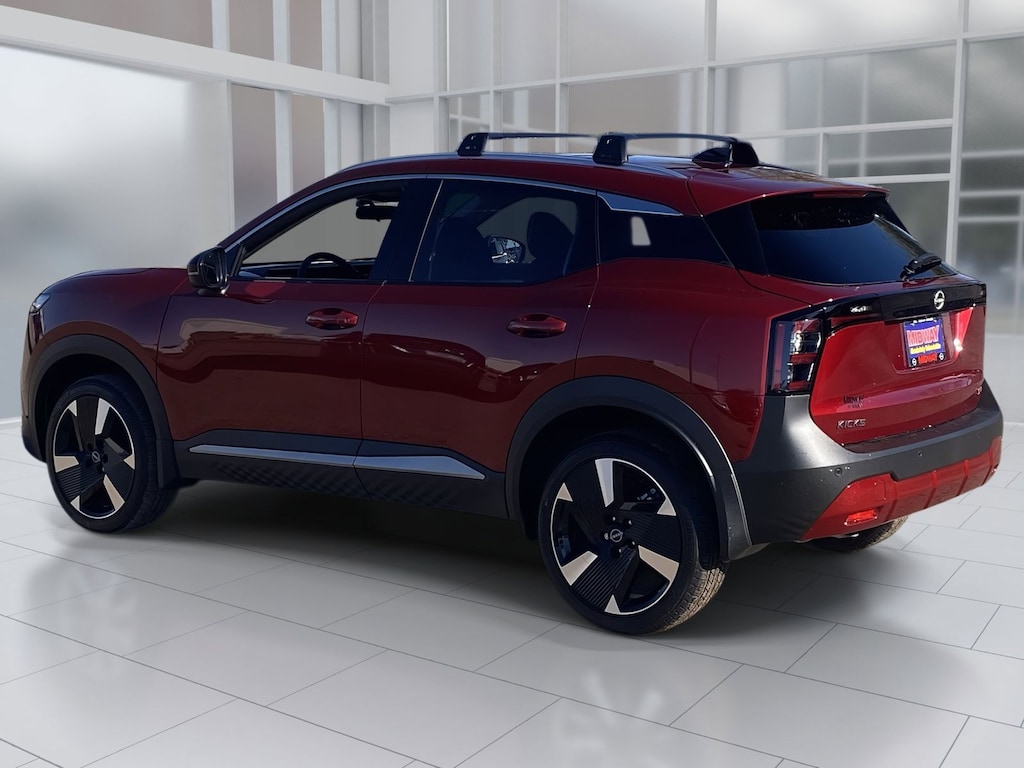 New 2026 Nissan Kicks SR SUV
