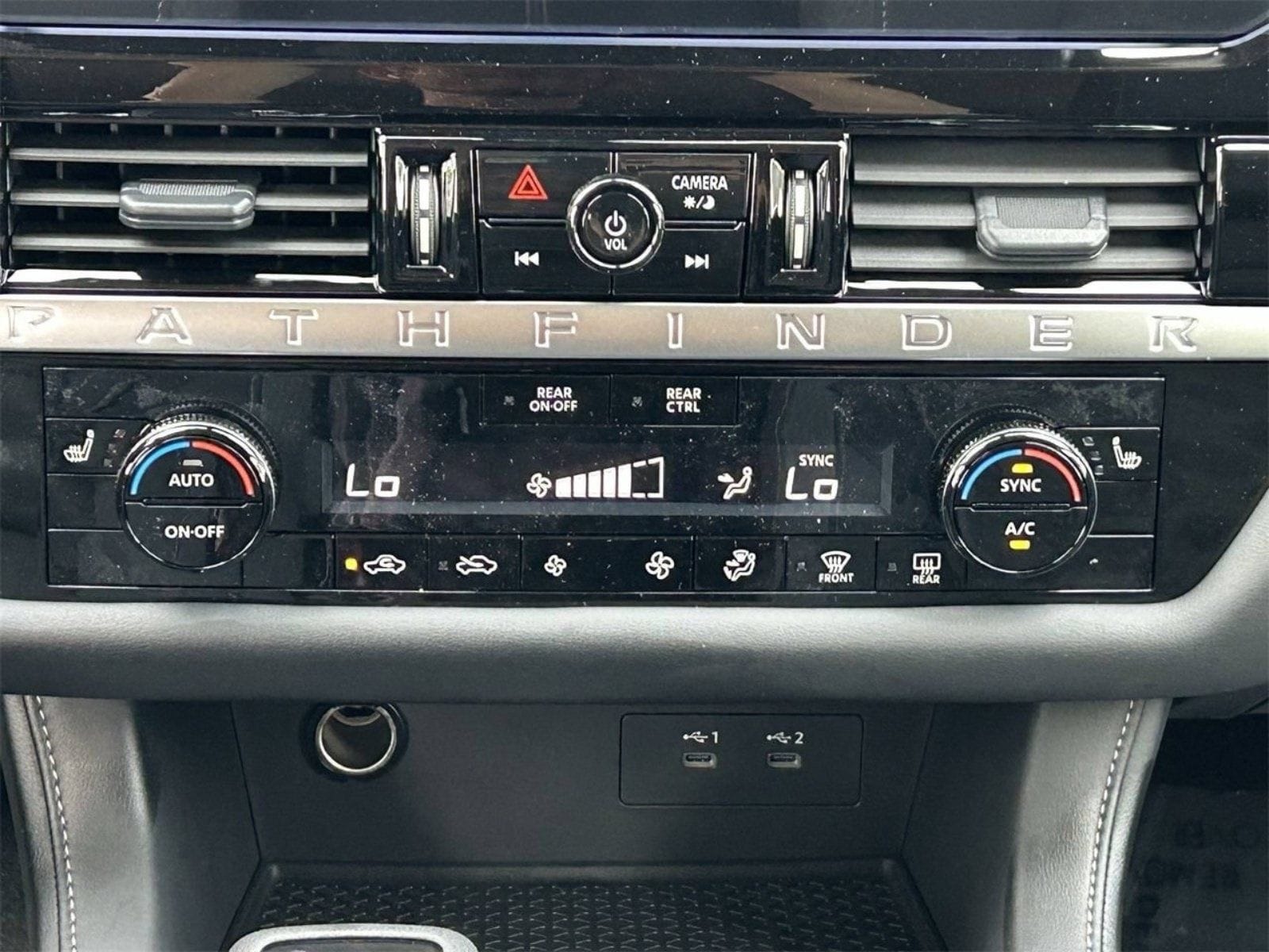 2026 Nissan Pathfinder SV - Photo 24
