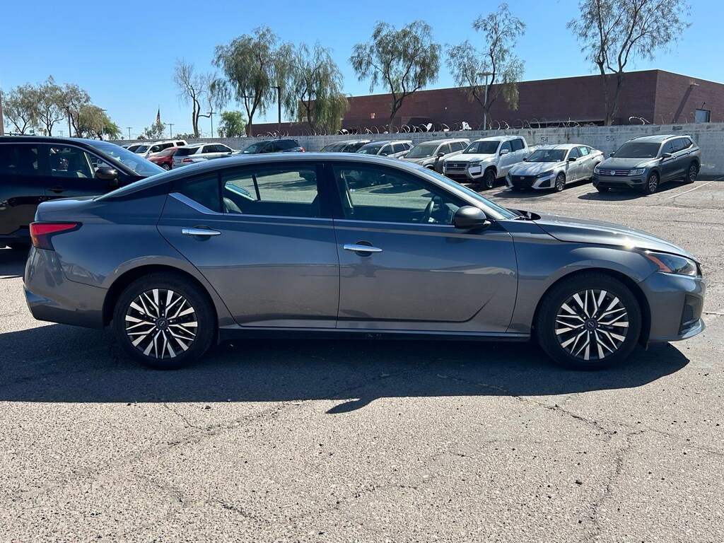 Certified 2025 Nissan Altima 2.5 SV Sedan