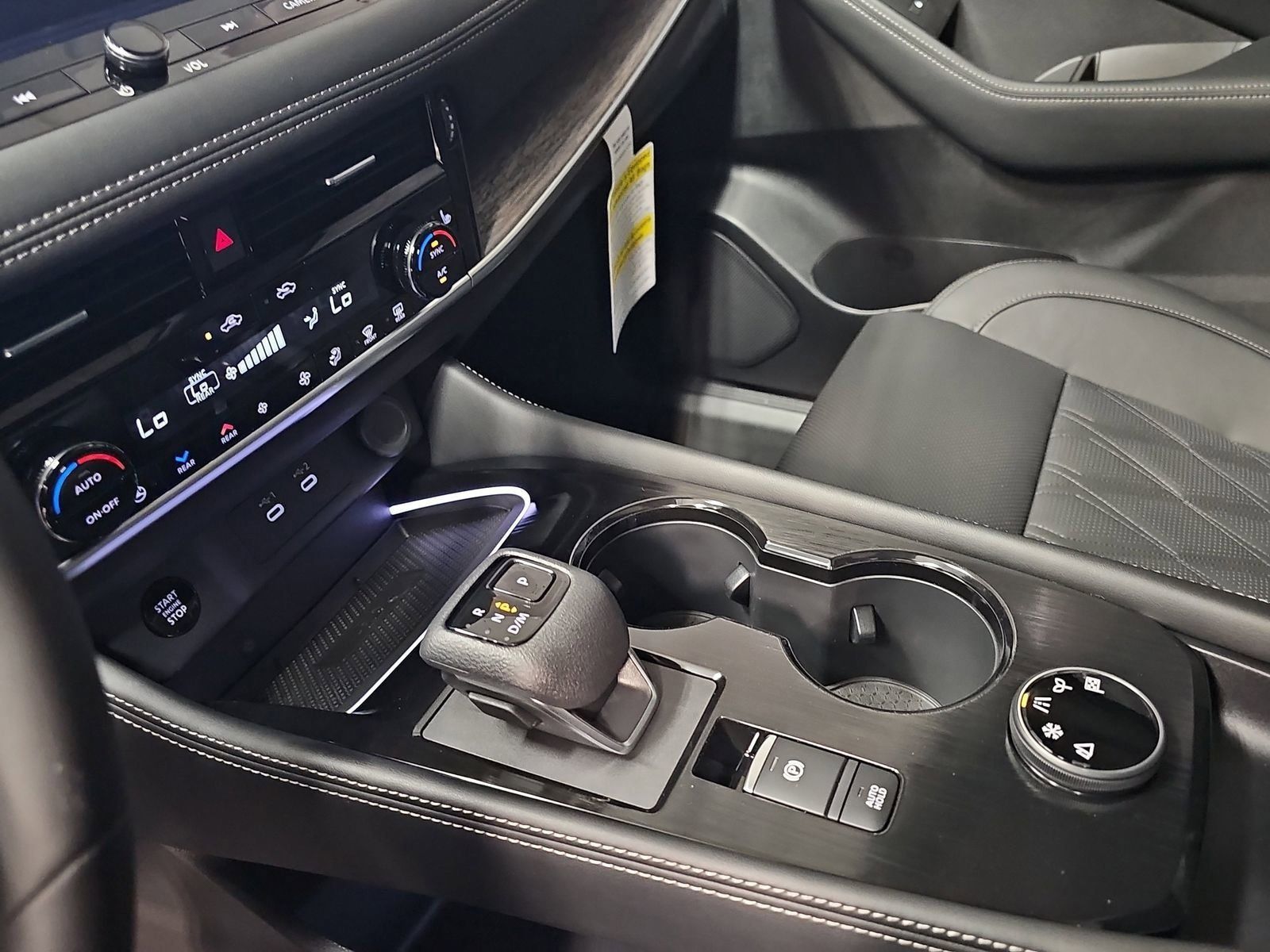 2026 Nissan Rogue Platinum - Photo 25