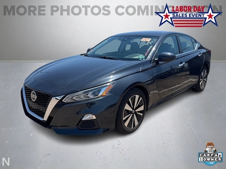 2022 Nissan Altima 2.5 SV Sedan