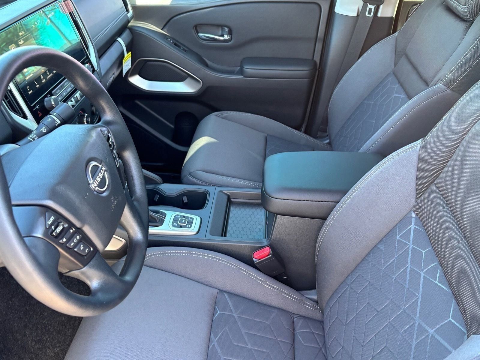 2026 Nissan Frontier SV - Photo 19