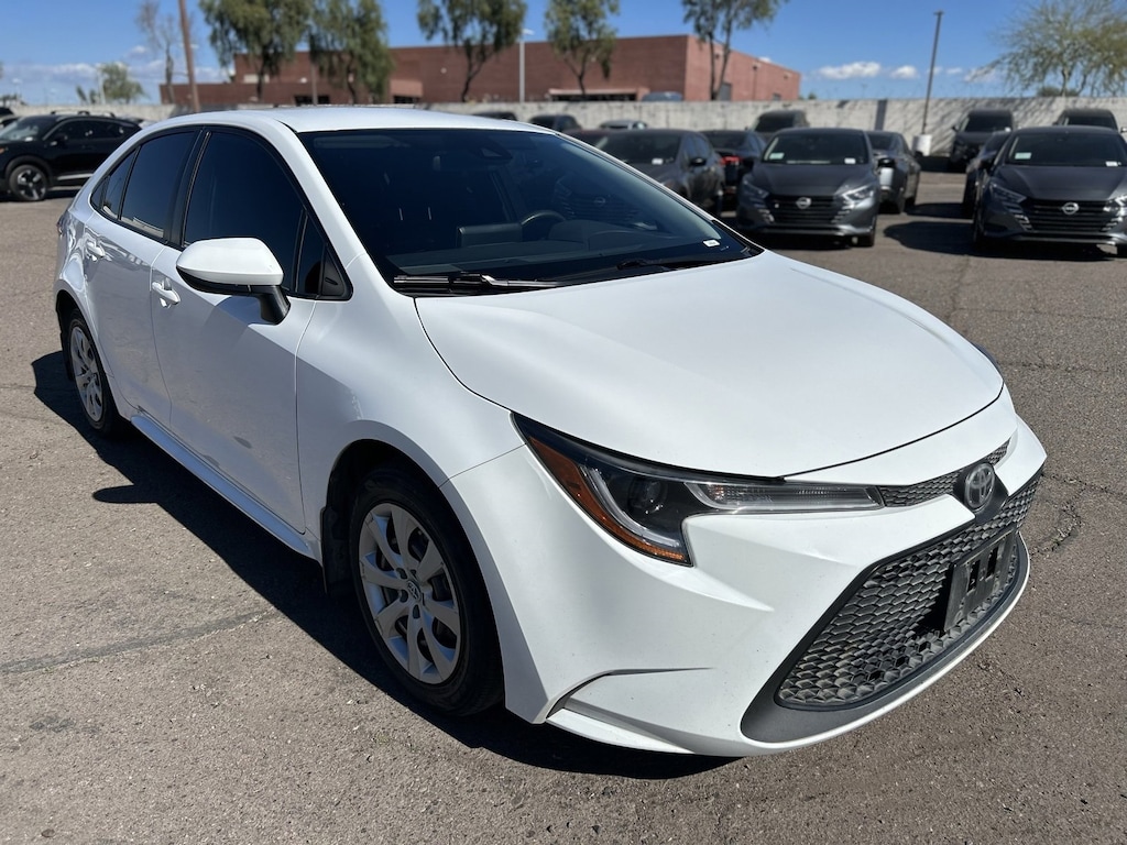 Used 2022 Toyota Corolla LE Sedan