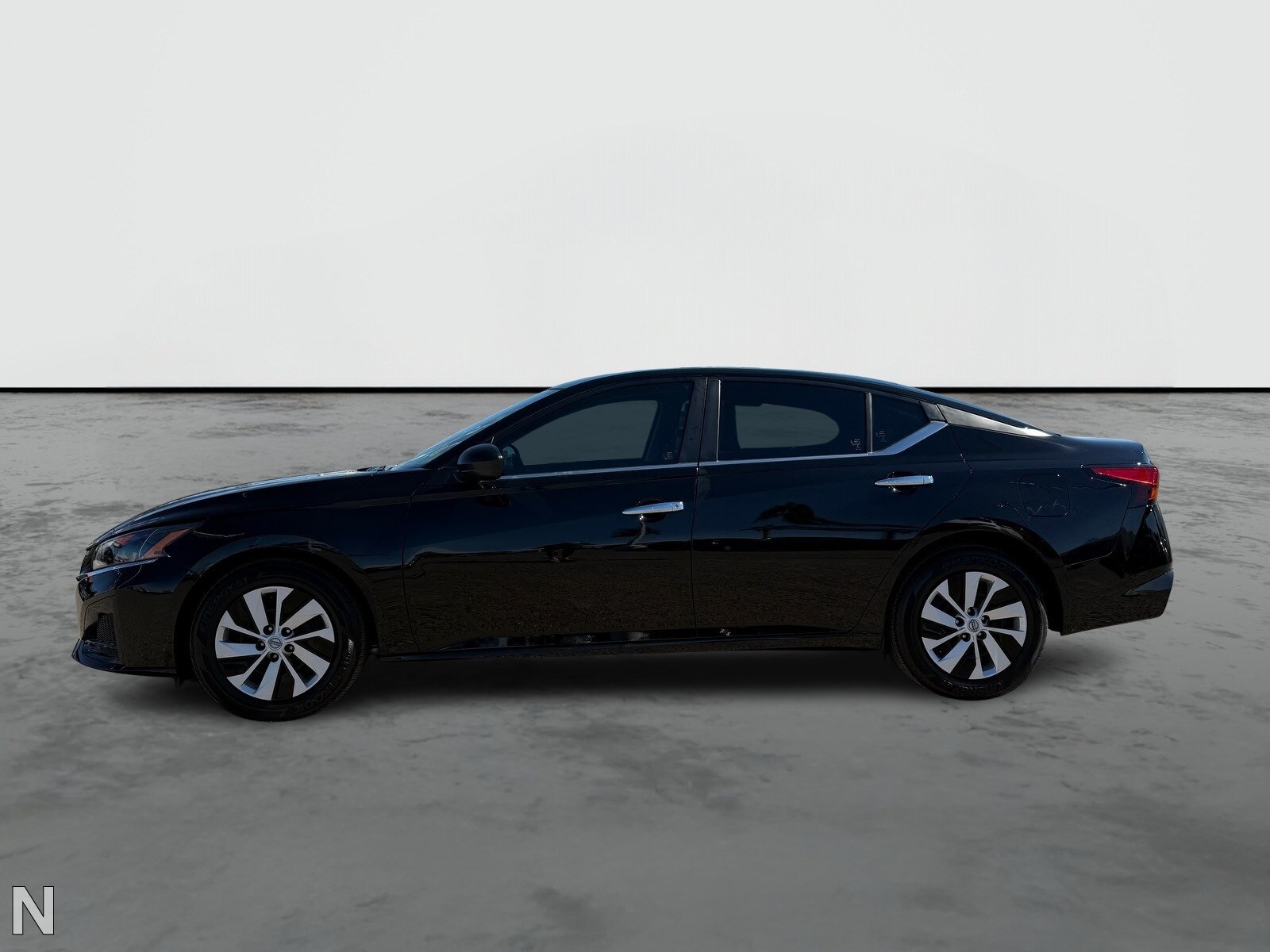2025 Nissan Altima 2.5 S photo 3