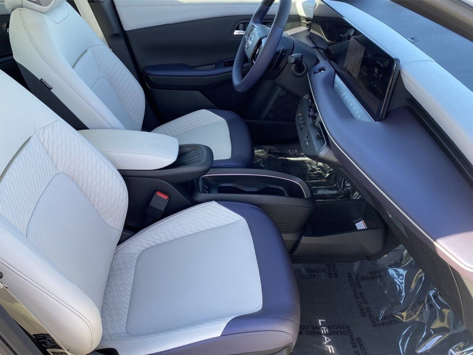 2026 Nissan LEAF Platinum+ - Photo 15
