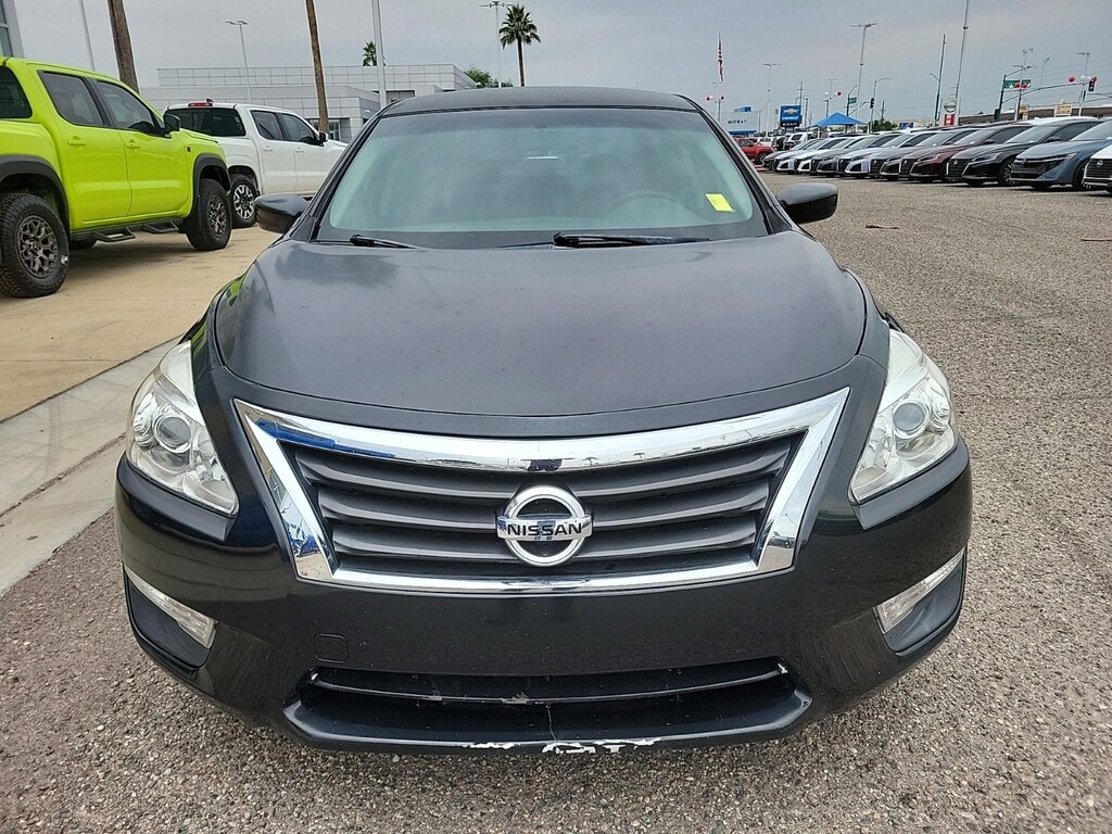 Used 2014 Nissan Altima 2.5 S Sedan