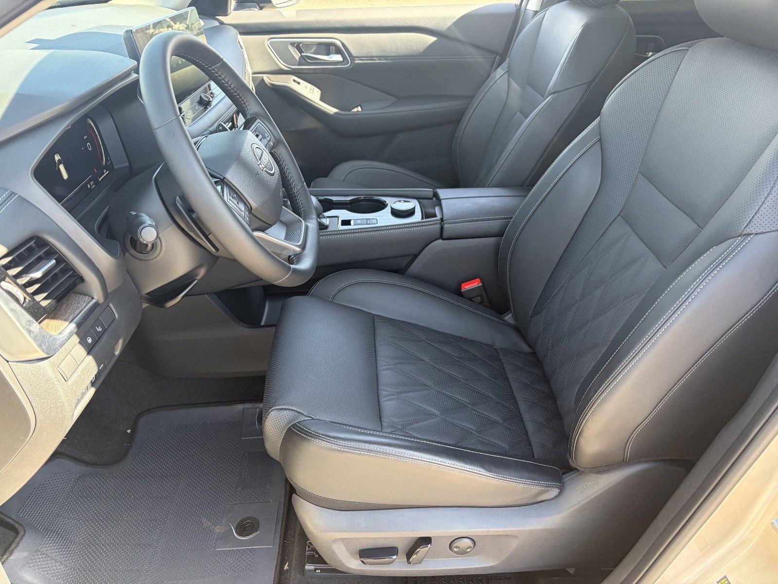 2026 Nissan Rogue Platinum - Photo 20