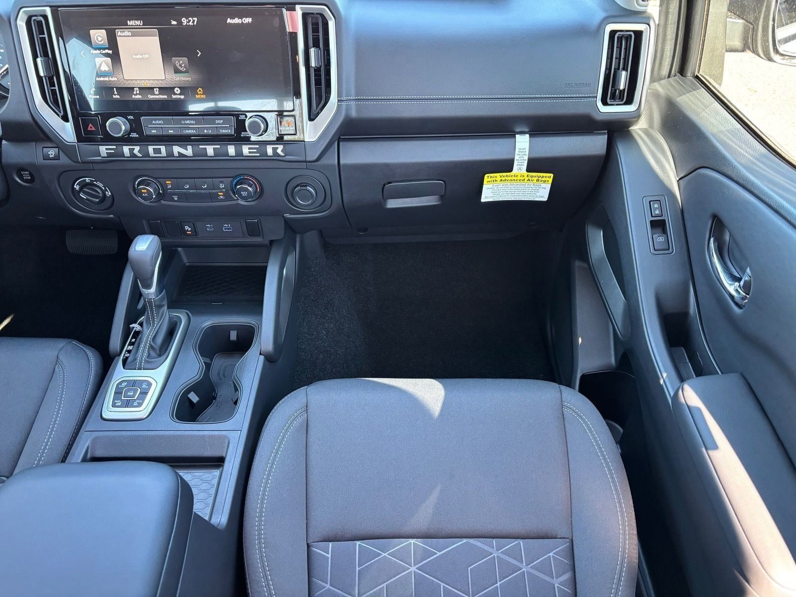 2026 Nissan Frontier SV - Photo 17