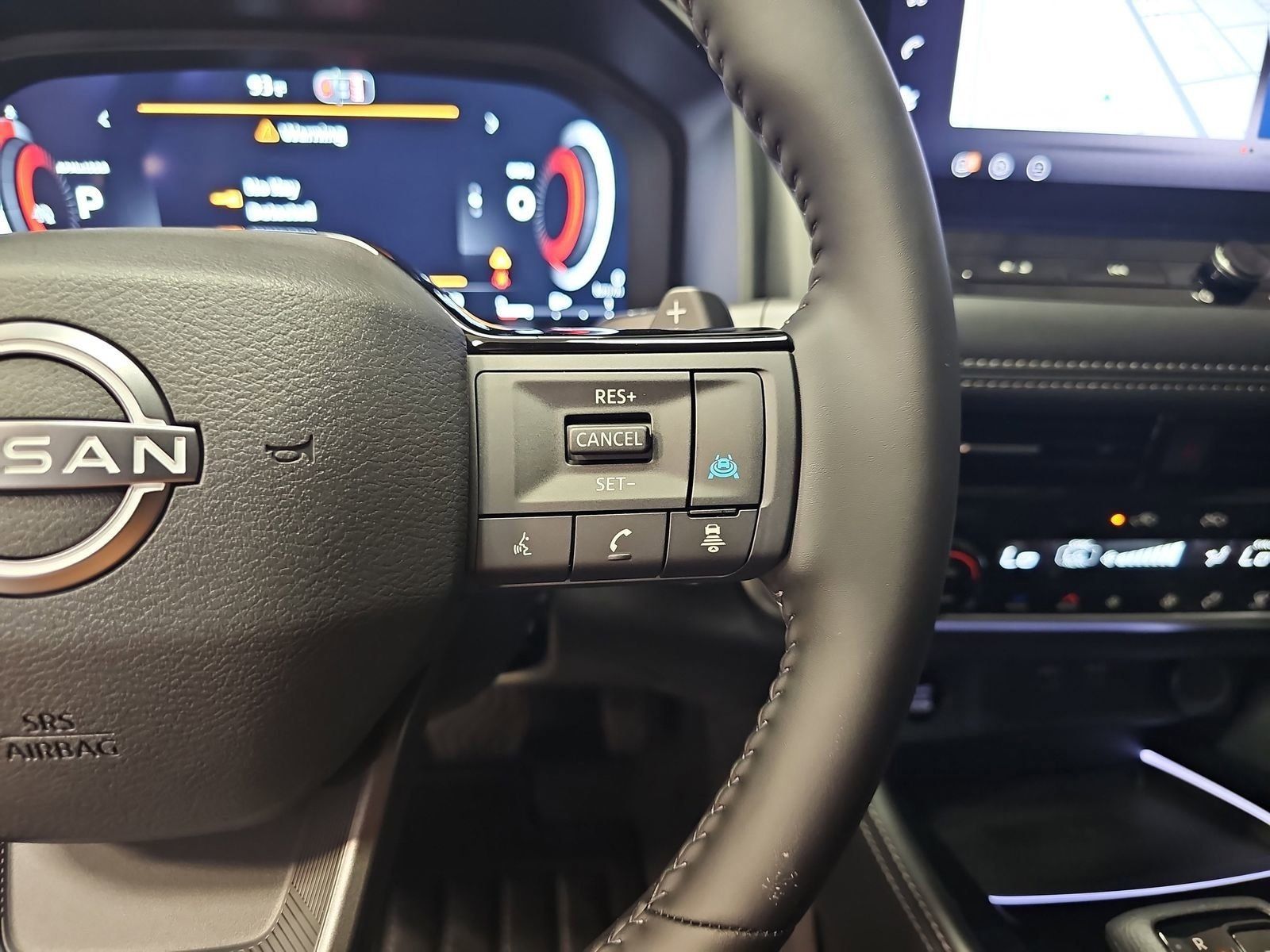 2026 Nissan Rogue Platinum - Photo 18