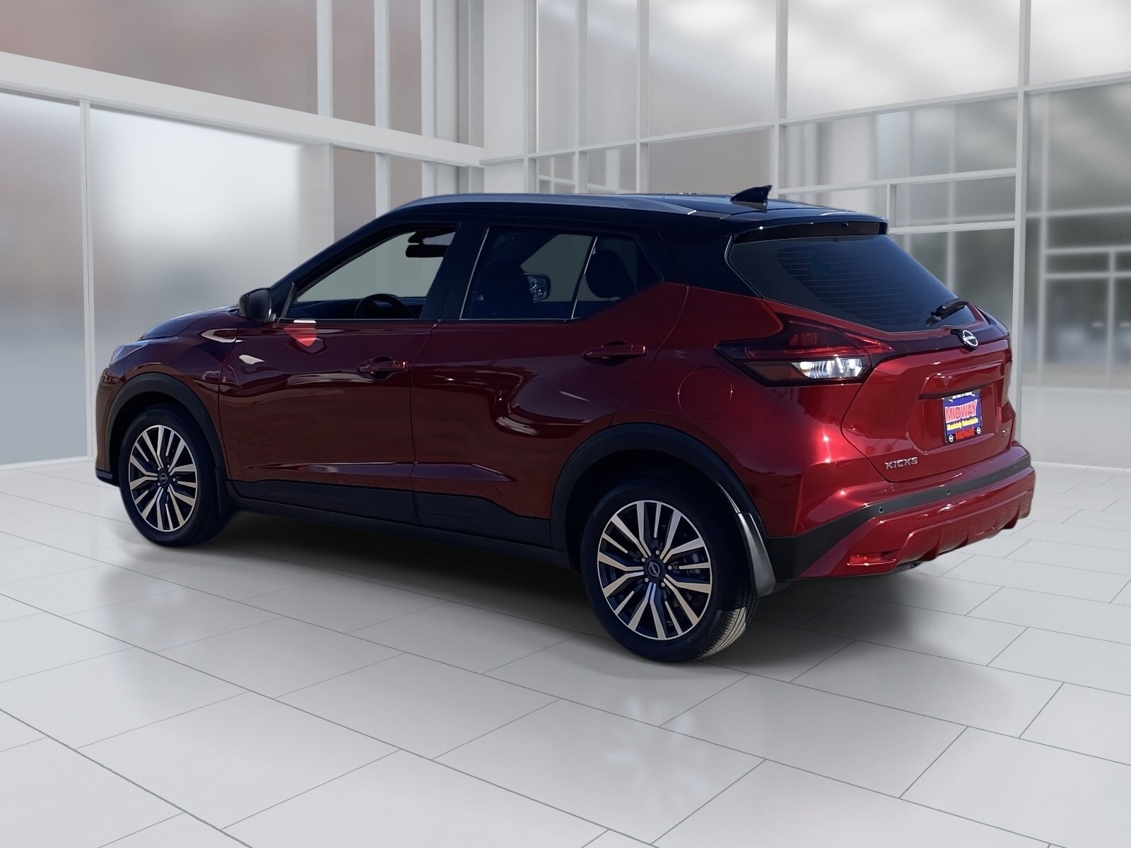 2024 Nissan Kicks SV photo 2