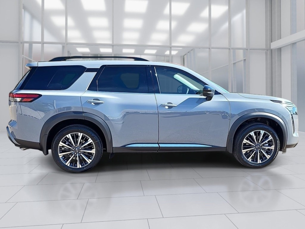 New 2026 Nissan Pathfinder Platinum SUV
