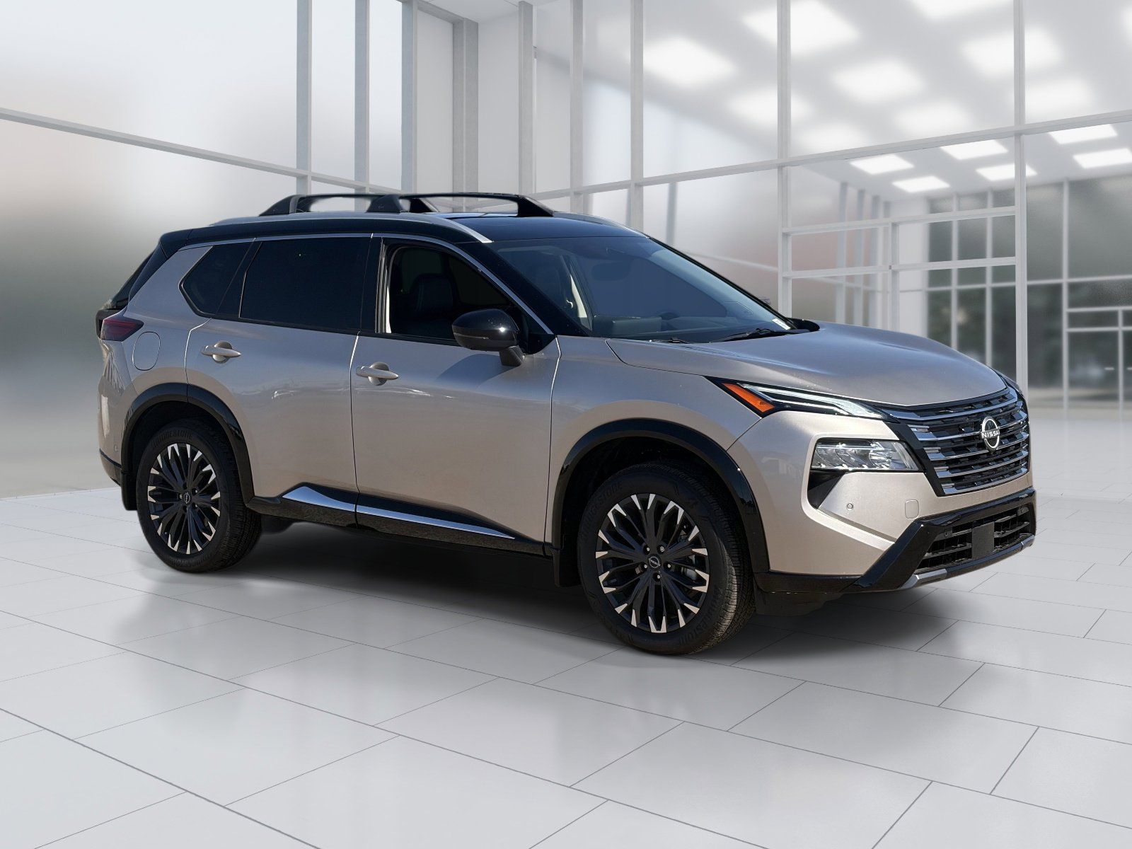 2026 Nissan Rogue Platinum - Photo 8