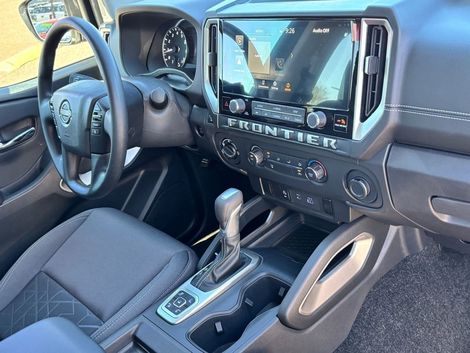 2026 Nissan Frontier SV - Photo 11