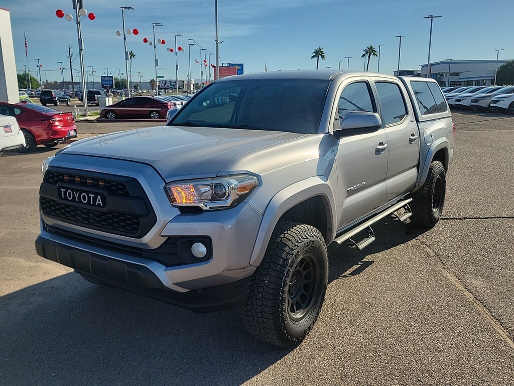 Used 2017 Toyota Tacoma SR5 Truck