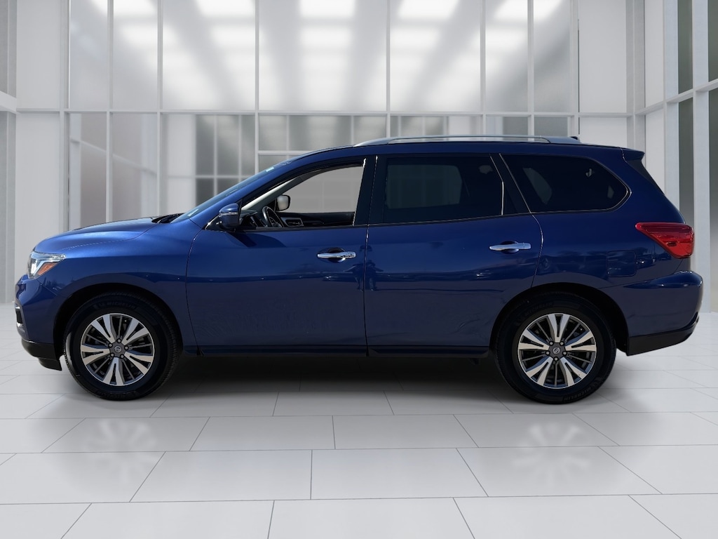 Used 2020 Nissan Pathfinder SV SUV