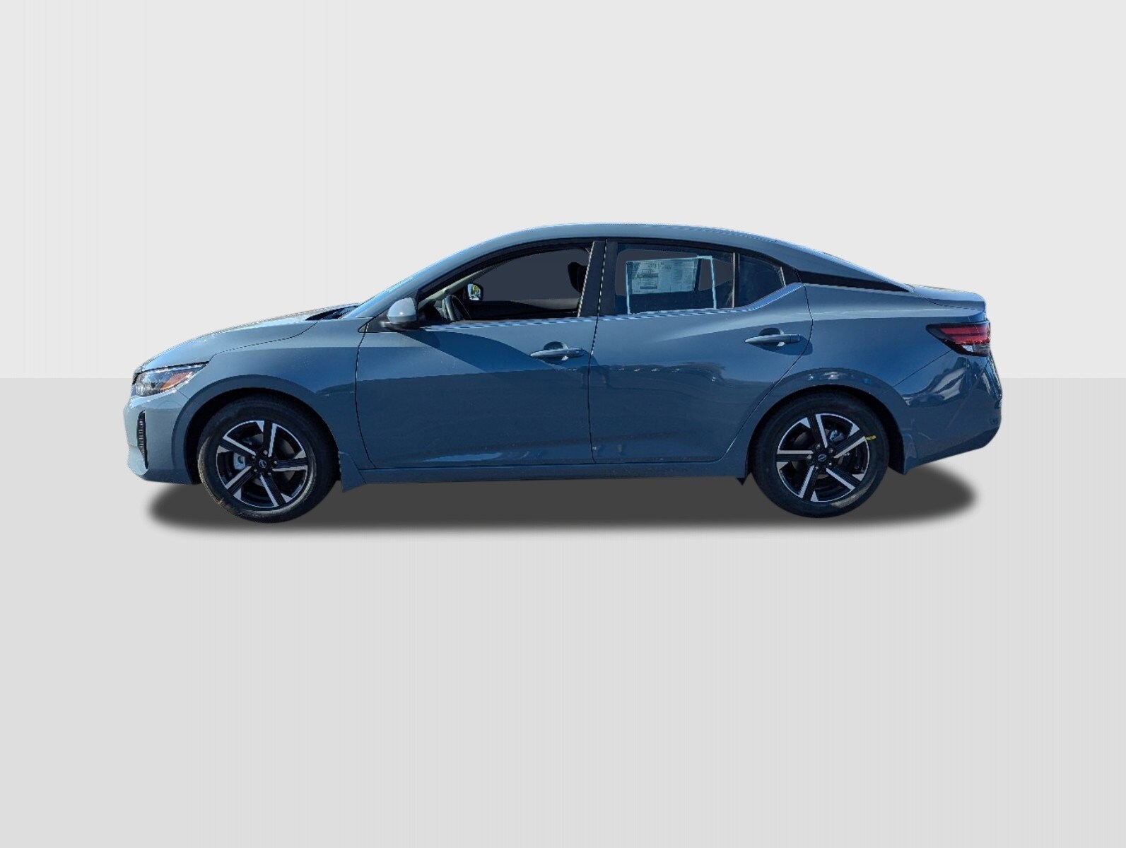 2025 Nissan Sentra SV photo 2