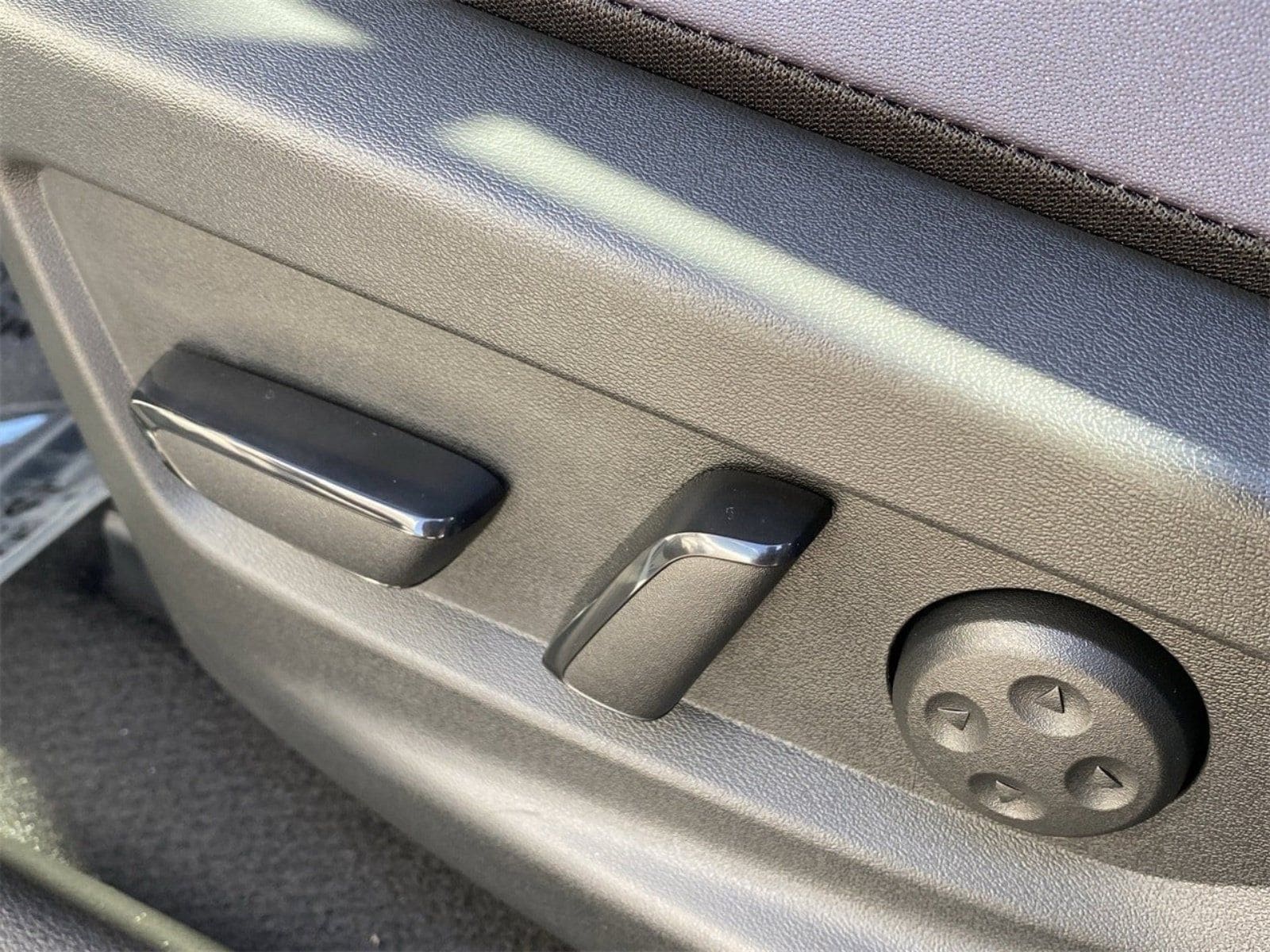 2026 Nissan LEAF Platinum+ - Photo 27