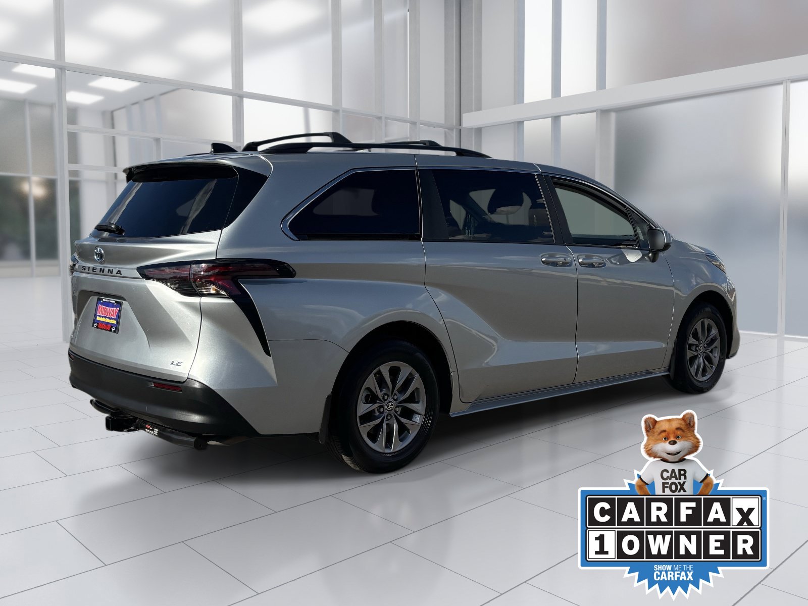 Used 2025 Toyota Sienna LE Minivan/Van