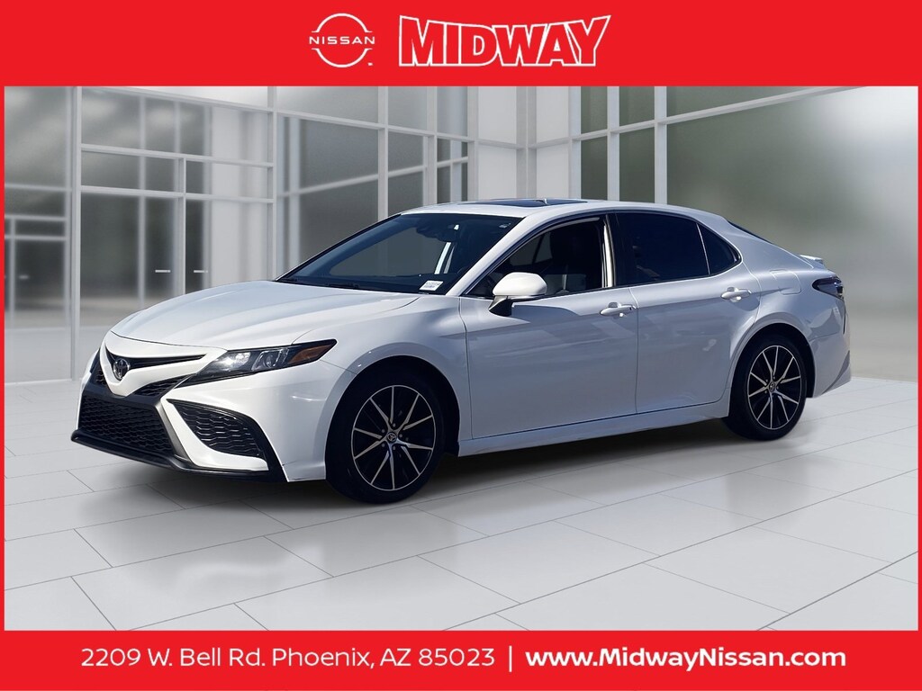 Used 2021 Toyota Camry SE Sedan