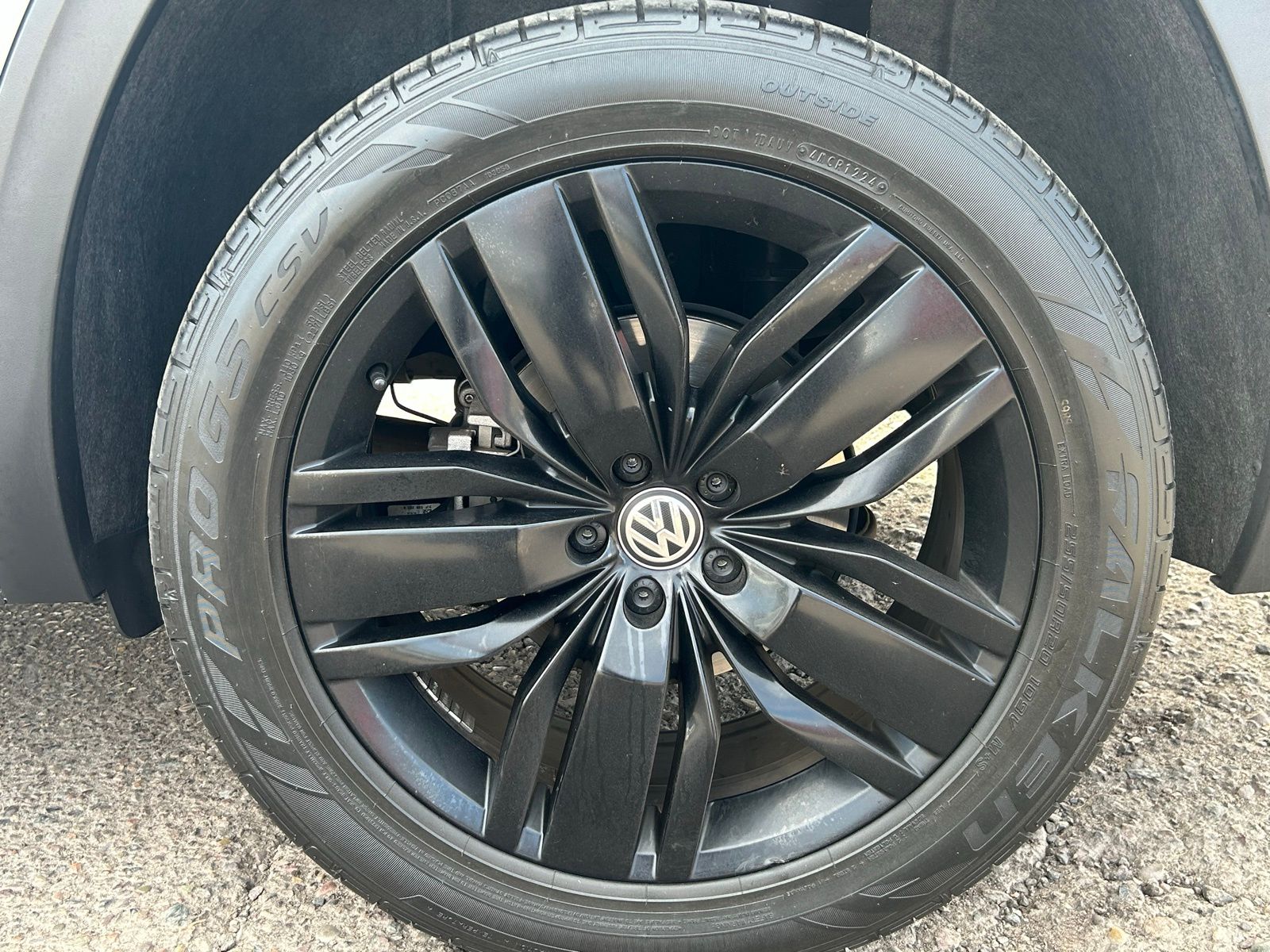 View vehicle photo 7