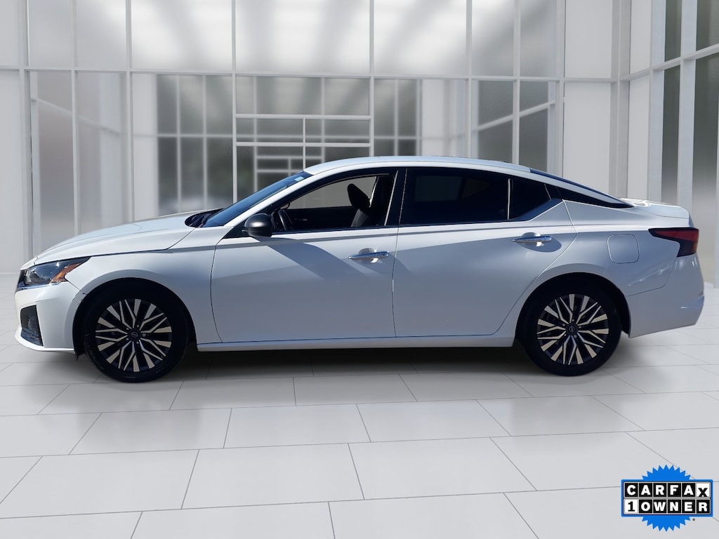 Certified 2024 Nissan Altima 2.5 SV Sedan