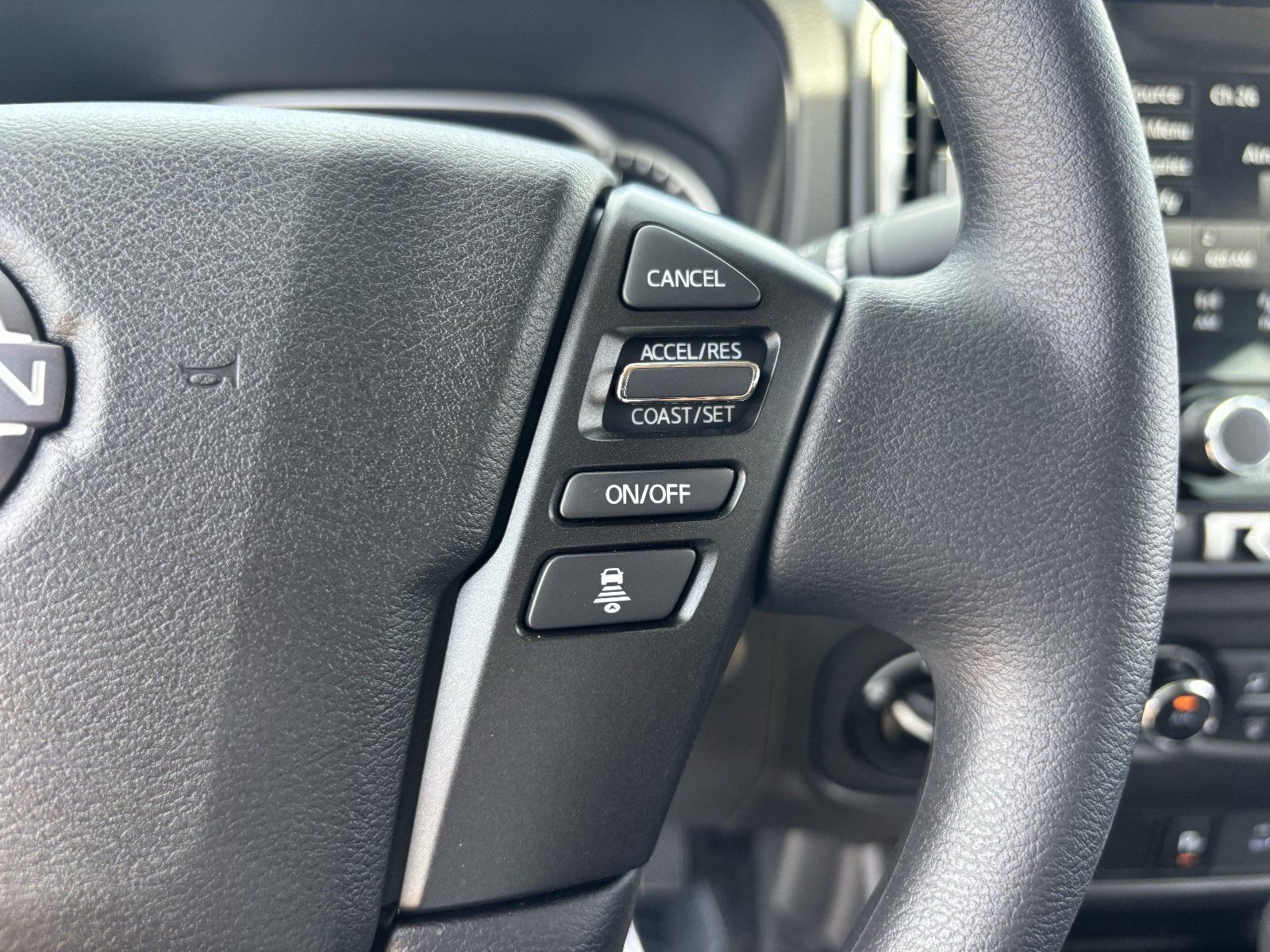2026 Nissan Frontier SV - Photo 29