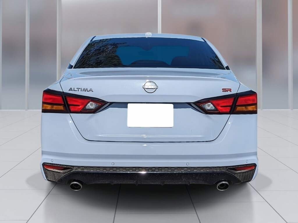 New 2025 Nissan Altima SR Sedan