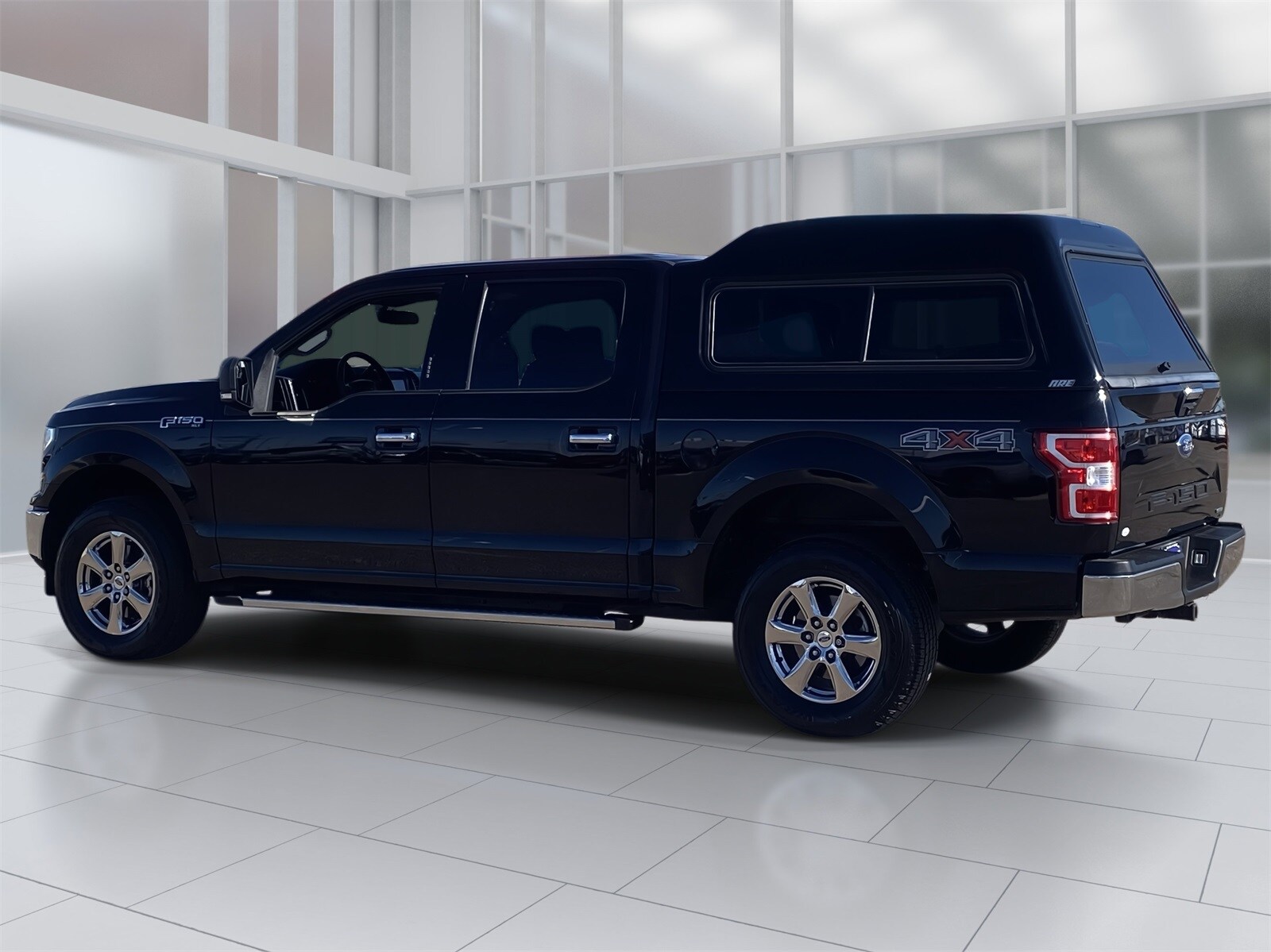 2019 Ford F-150 XLT photo 4