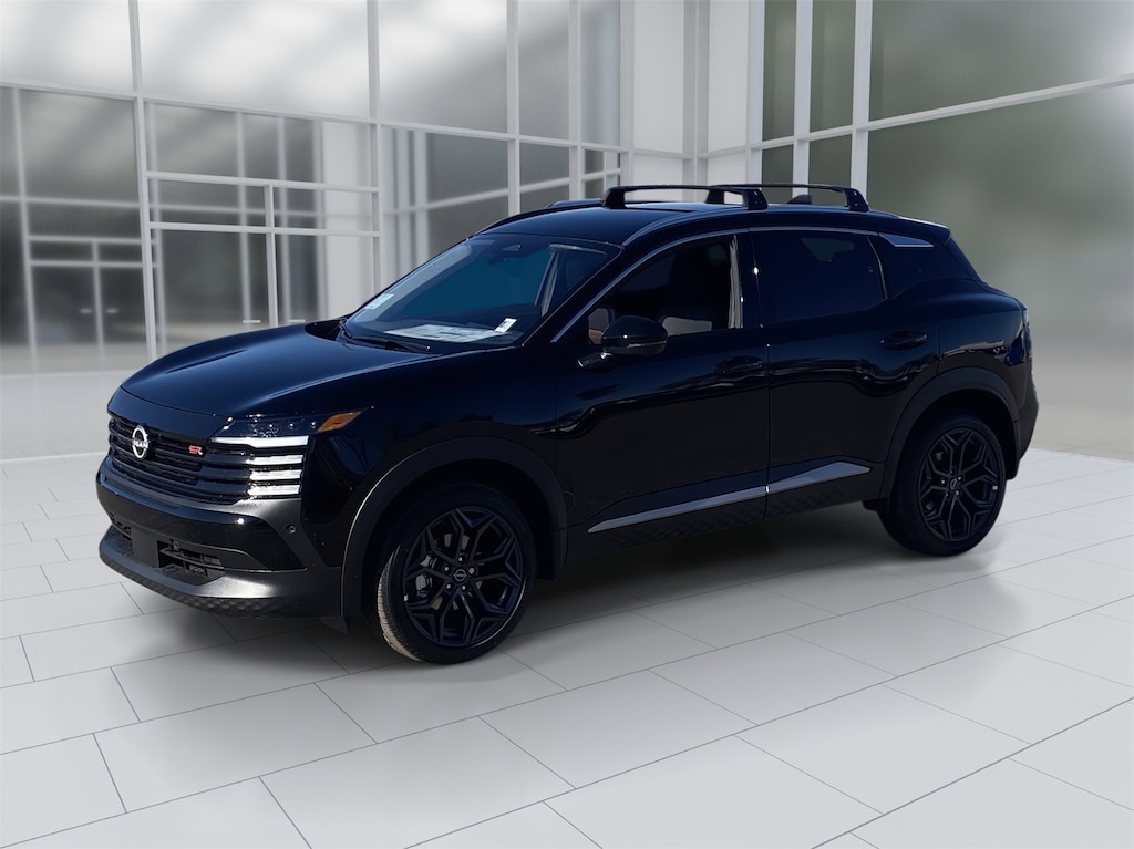 New 2026 Nissan Kicks SR SUV