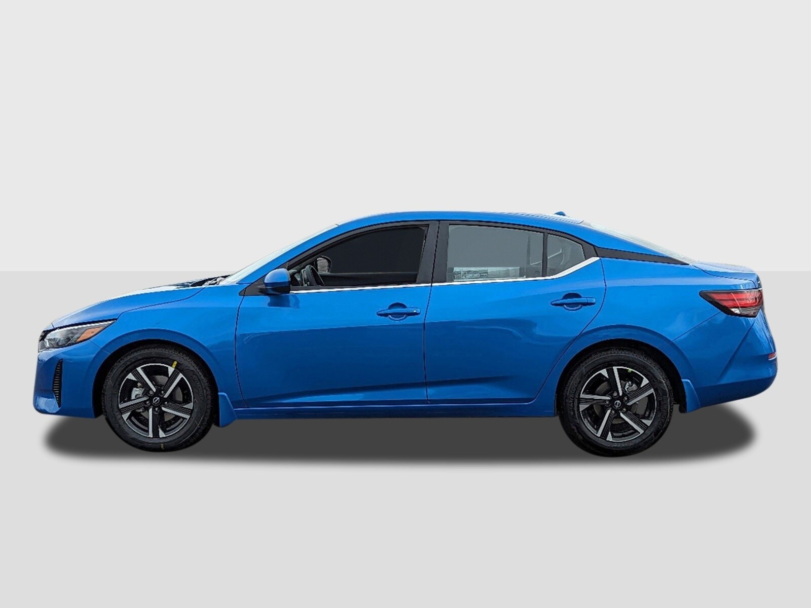 2025 Nissan Sentra SV photo 2